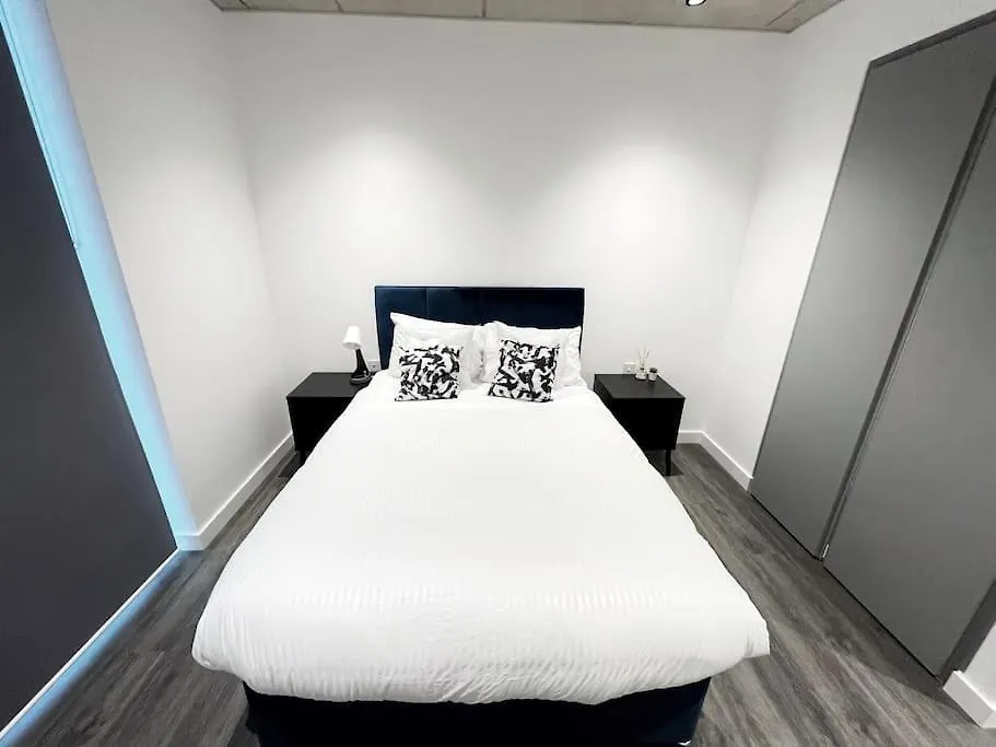 2Bed On Elizabeth Line-5Mins To Excel Custom House Apartment Abbey Wood United Kingdom